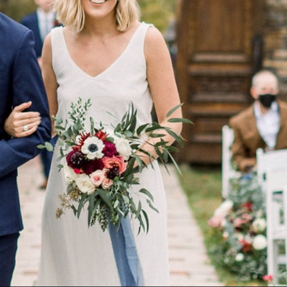 White Bridesmaid or Formal Dress - Picture 1 of 5